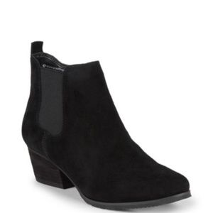 Blondo Inari Suede Ankle Boots
